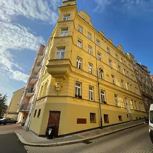 Francis - Lazenske Centrum Apartment Karlsbad